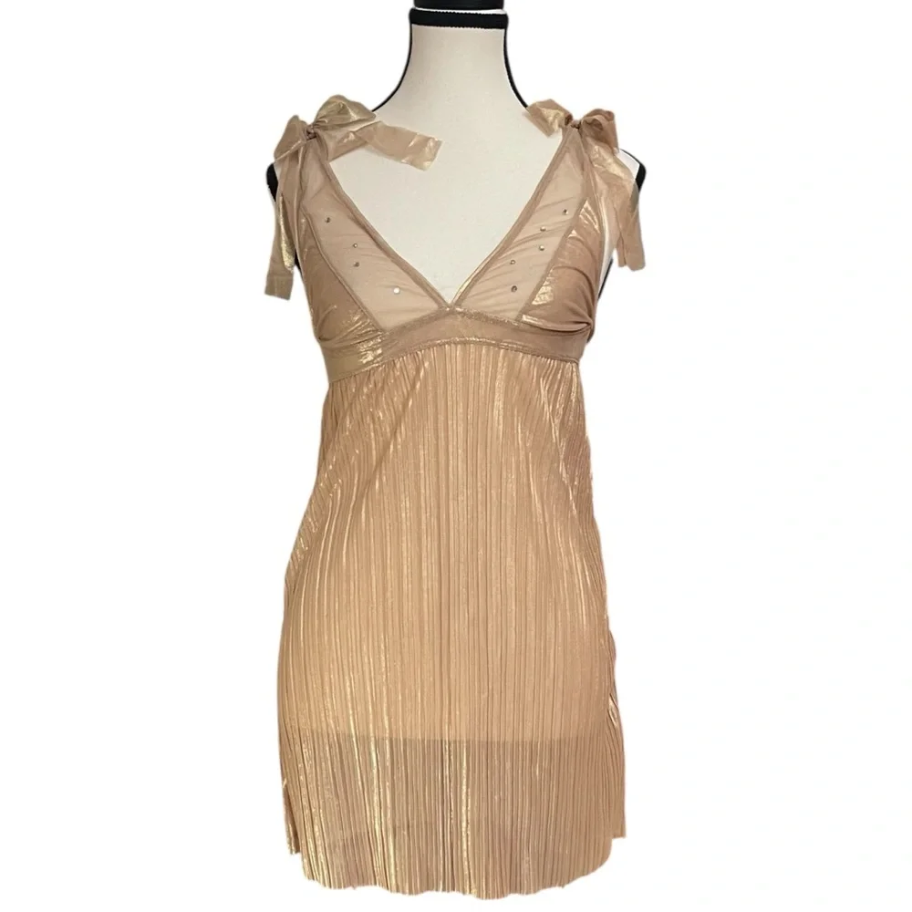 Rampage Gold Shimmer Pleated Chemise Mini Dress Rhinestone Bow Straps‎ Y2K Sz S